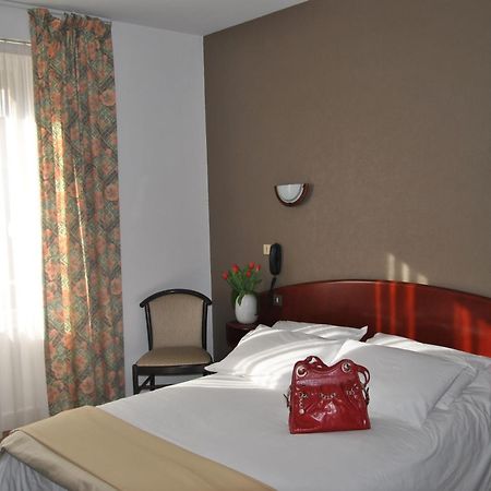 Hotel Le Ty-Lann Saint-Avé 외부 사진