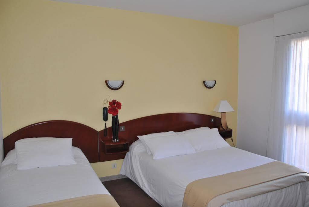 Hotel Le Ty-Lann Saint-Avé 외부 사진
